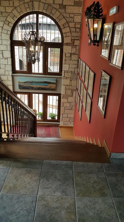 Kazarma Hotel Kalyvia Fylaktis ภายนอก รูปภาพ