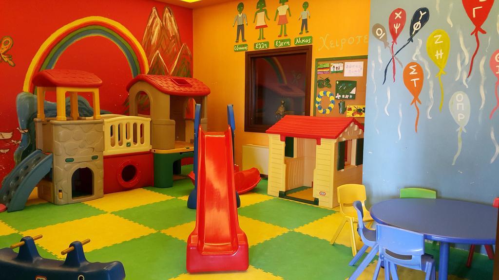 Kazarma Hotel Kalyvia Fylaktis ภายนอก รูปภาพ